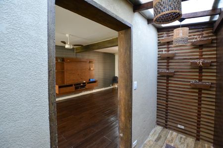 JARDIM DE INVERNO de casa à venda com 2 quartos, 260m² em Jardim Arpoador, São Paulo
