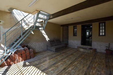 GARAGEM de casa à venda com 2 quartos, 260m² em Jardim Arpoador, São Paulo