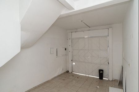 Garagem de casa para alugar com 3 quartos, 180m² em Bela Vista, São Paulo