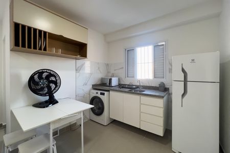 Cozinha de kitnet/studio para alugar com 1 quarto, 28m² em Vila Mariana, São Paulo