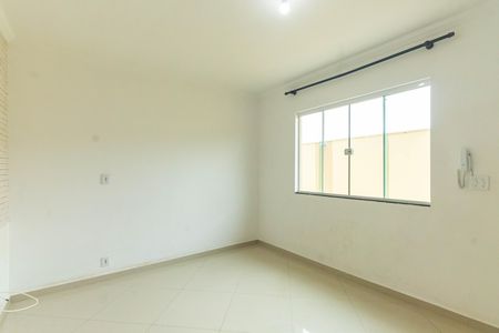 Sala de casa de condomínio para alugar com 3 quartos, 147m² em Vila Nova Savoia, São Paulo