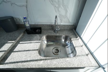Cozinha de kitnet/studio para alugar com 1 quarto, 22m² em Vila Mariana, São Paulo