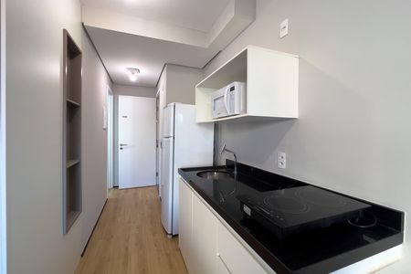 Cozinha de kitnet/studio para alugar com 1 quarto, 23m² em Vila Mariana, São Paulo