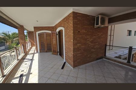 Casa à venda com 3 quartos, 276m² em Jardim Magnólia, Campinas