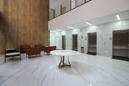 Apartamento à venda com 42m², 1 quarto e sem vaga Apartamento à venda com 42m², 1 quarto e sem vagaÁrea comum - Hall Social