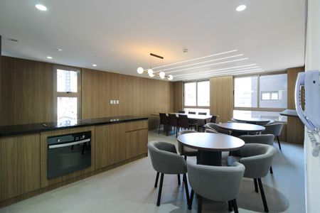 Apartamento à venda com 42m², 1 quarto e sem vaga Apartamento à venda com 42m², 1 quarto e sem vagaÁrea comum - Salão de festas