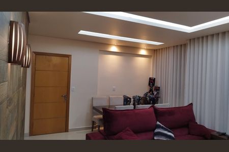 Apartamento para alugar com 95m², 3 quartos e 3 vagas Apartamento para alugar com 95m², 3 quartos e 3 vagasSala