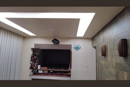 Apartamento para alugar com 95m², 3 quartos e 3 vagas Apartamento para alugar com 95m², 3 quartos e 3 vagasSala