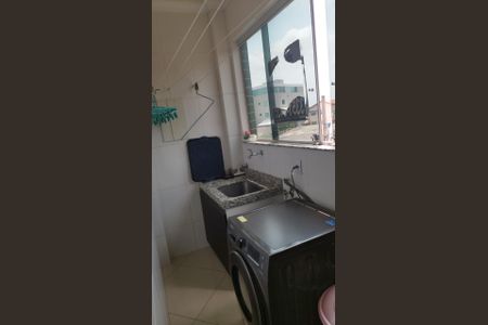 Área de serviço de apartamento para alugar com 3 quartos, 95m² em Novo Eldorado, Contagem
