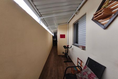 Apartamento à venda com 50m², 2 quartos e 2 vagas Apartamento à venda com 50m², 2 quartos e 2 vagasCorredor