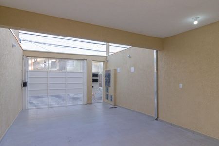 Garagem de casa de condomínio para alugar com 1 quarto, 65m² em Jardim Mangalot, São Paulo