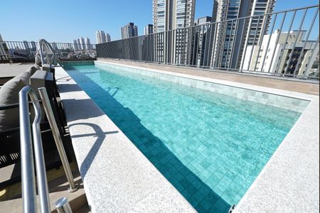 Piscina de kitnet/studio para alugar com 1 quarto, 24m² em Chácara Klabin, São Paulo