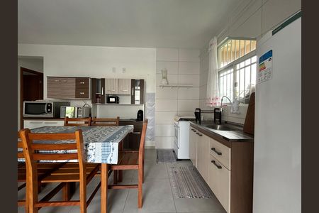 Apartamento para alugar com 80m², 2 quartos e 1 vaga Apartamento para alugar com 80m², 2 quartos e 1 vagaCozinha