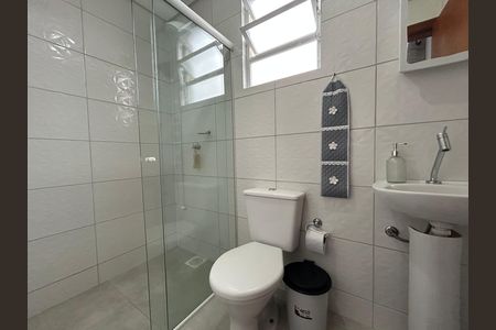 Apartamento para alugar com 80m², 2 quartos e 1 vaga Apartamento para alugar com 80m², 2 quartos e 1 vagaBanheiro suíte