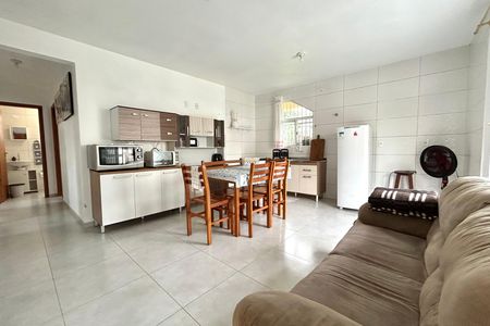 Apartamento para alugar com 80m², 2 quartos e 1 vaga Apartamento para alugar com 80m², 2 quartos e 1 vagaSala