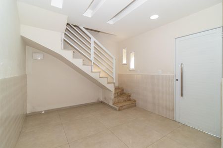 Casa para alugar com 3 quartos, 240m² em Bangu, Rio de Janeiro