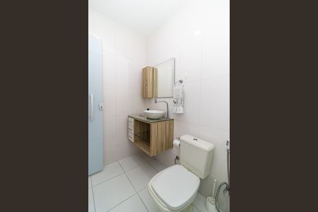 Banheiro Social de casa para alugar com 3 quartos, 240m² em Bangu, Rio de Janeiro