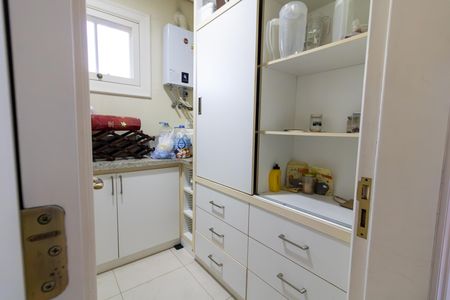 Casa de condomínio para alugar com 386m², 2 quartos e 4 vagas Casa de condomínio para alugar com 386m², 2 quartos e 4 vagasDespensa