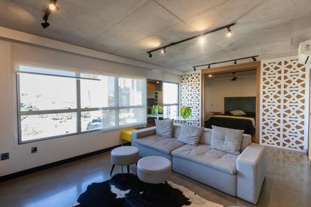 Sala de kitnet/studio para alugar com 1 quarto, 70m² em Cambuí, Campinas