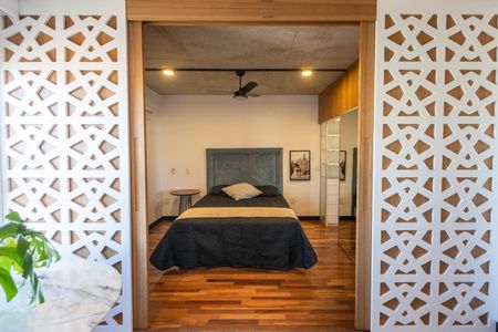 Quarto de kitnet/studio para alugar com 1 quarto, 70m² em Cambuí, Campinas