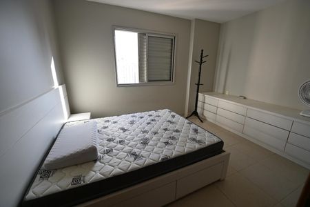 Apartamento para alugar com 80m², 2 quartos e 2 vagas