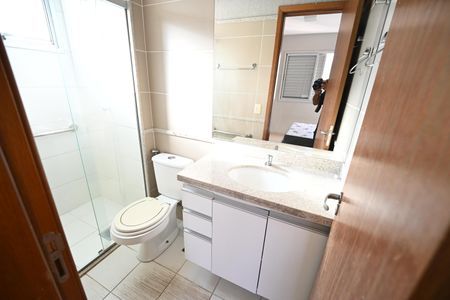 Apartamento para alugar com 80m², 2 quartos e 2 vagas