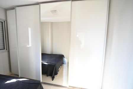Apartamento para alugar com 80m², 2 quartos e 2 vagas