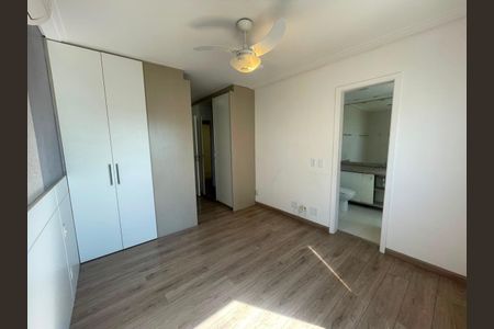 Apartamento para alugar com 141m², 3 quartos e 3 vagas Apartamento para alugar com 141m², 3 quartos e 3 vagasQuarto