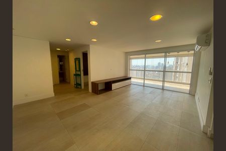 Sala de apartamento para alugar com 3 quartos, 141m² em Vila Gumercindo, São Paulo