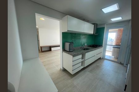 Apartamento para alugar com 141m², 3 quartos e 3 vagas Apartamento para alugar com 141m², 3 quartos e 3 vagasCozinha