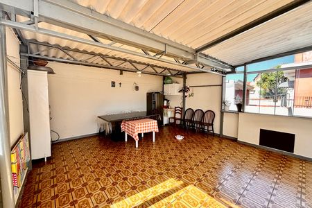 Área comum de casa à venda com 4 quartos, 60m² em Jardim Santa Maria, São Paulo