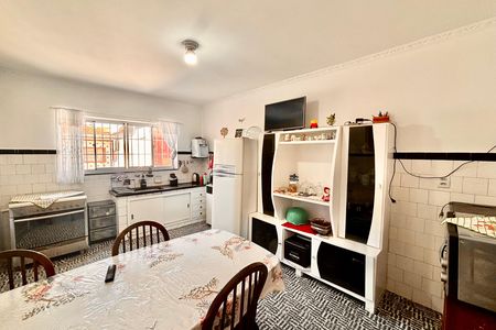 Cozinha de casa à venda com 4 quartos, 60m² em Jardim Santa Maria, São Paulo