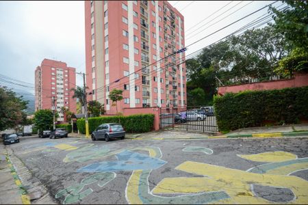 Fachada de apartamento para alugar com 2 quartos, 52m² em Conjunto Residencial Vista Verde, São Paulo