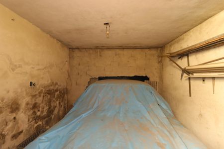 Garagem de casa à venda com 2 quartos, 160m² em Jardim Santo Alberto, Santo André