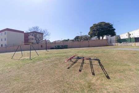 Apartamento para alugar com 47m², 2 quartos e 1 vaga Apartamento para alugar com 47m², 2 quartos e 1 vagaÁrea comum - Playground