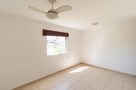 Apartamento para alugar com 47m², 2 quartos e 1 vaga Apartamento para alugar com 47m², 2 quartos e 1 vagaSalas