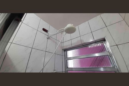 Casa para alugar com 60m², 2 quartos e sem vaga Casa para alugar com 60m², 2 quartos e sem vagaBanheiro