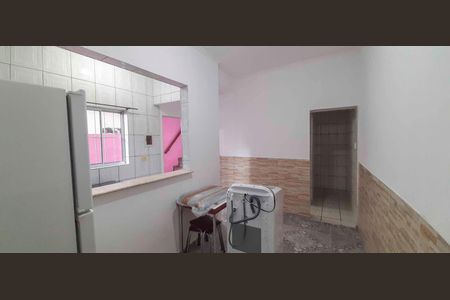 Sala de casa para alugar com 2 quartos, 60m² em Quitaúna, Osasco