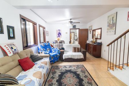Sala de casa à venda com 4 quartos, 242m² em Santo Antônio, Porto Alegre