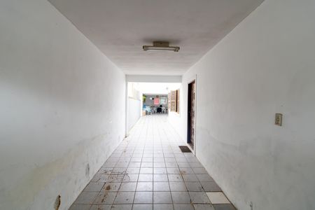 Garagem de casa à venda com 4 quartos, 242m² em Santo Antônio, Porto Alegre