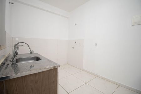 Studio para alugar com 35m², 1 quarto e sem vaga Studio para alugar com 35m², 1 quarto e sem vagaCozinha e Área de Serviço