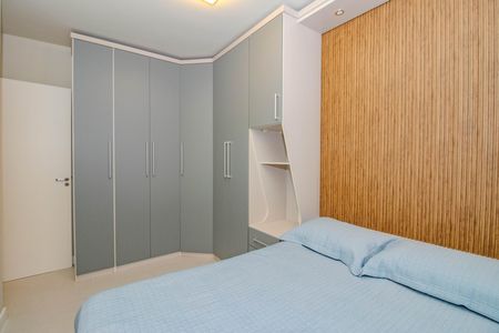 Apartamento à venda com 68m², 2 quartos e 1 vagaQuarto 2