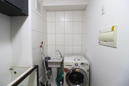 Área de Serviço de apartamento para alugar com 2 quartos, 39m² em Vila Sonia, São Paulo