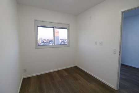 Quarto 2 de apartamento para alugar com 2 quartos, 39m² em Vila Sonia, São Paulo
