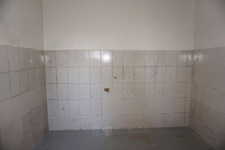 Sala/Cozinha de casa para alugar com 1 quarto, 39m² em Vila Isis Cristina, Embu das Artes