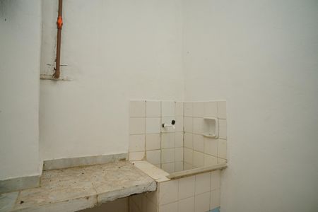 Área de Serviço de kitnet/studio para alugar com 1 quarto, 50m² em Cordeirinho, Maricá