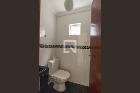 Casa para alugar com 161m², 4 quartos e 3 vagas Casa para alugar com 161m², 4 quartos e 3 vagasBanheiro