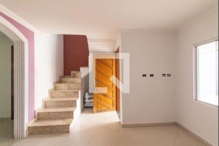 Casa para alugar com 161m², 4 quartos e 3 vagas Casa para alugar com 161m², 4 quartos e 3 vagasSala