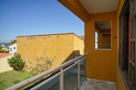 Varanda de kitnet/studio para alugar com 1 quarto, 50m² em Cordeirinho, Maricá