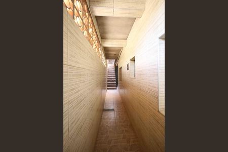 Corredor de casa para alugar com 2 quartos, 73m² em Jardim Iguatemi, São Paulo